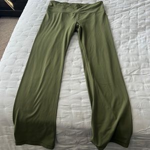 Elation Straight Leg Pant